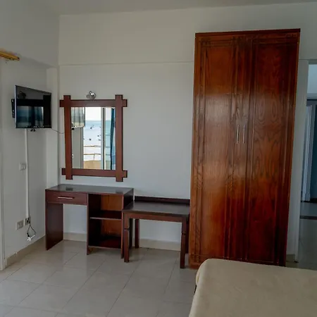 Sea Life Apartments-Hotel-2